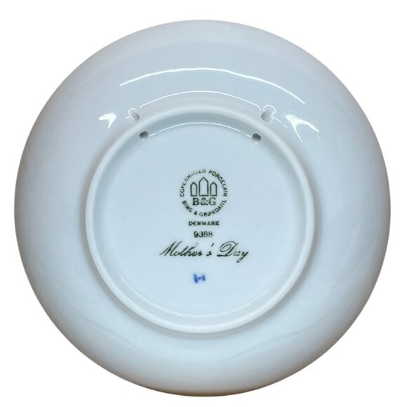 Bing & Grondahl Copenhagen 1988 Mors Mother's Day Crested Plover & Chicks Plate - Picture 2 of 4